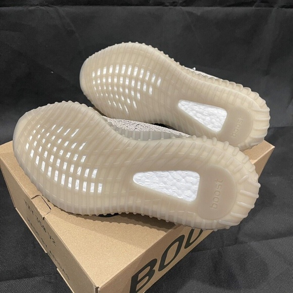 ADIDAS YEEZY BOOST 350 V2 LOW SLATE - Picture 2 of 5